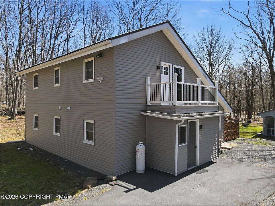 1st image of 64 Beaver Dr
