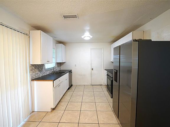 5th image of 132 GARDENIA ROAD
