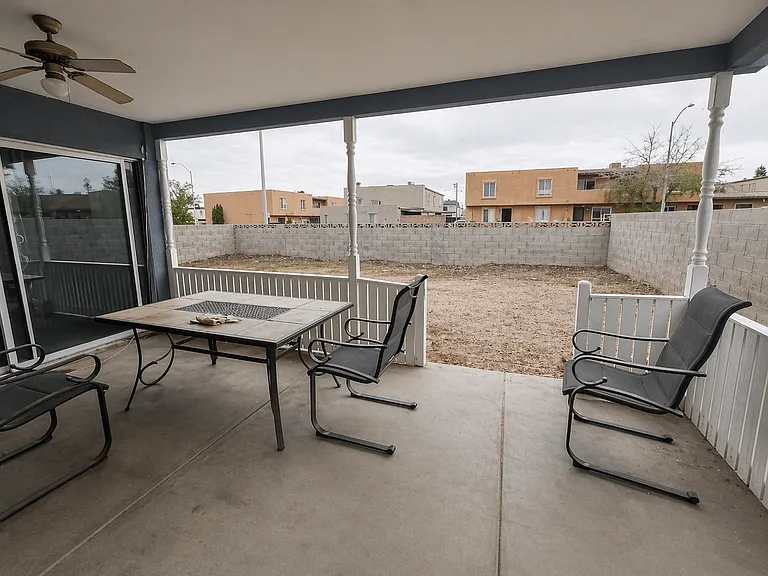 6353 Greyhawk Ave — Photo 17