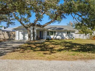 930 Royal Rd, Venice, FL 34293