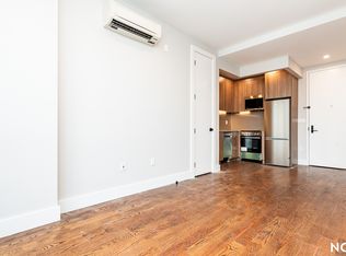 31-61 Vernon Blvd #8N, Astoria, NY 11106