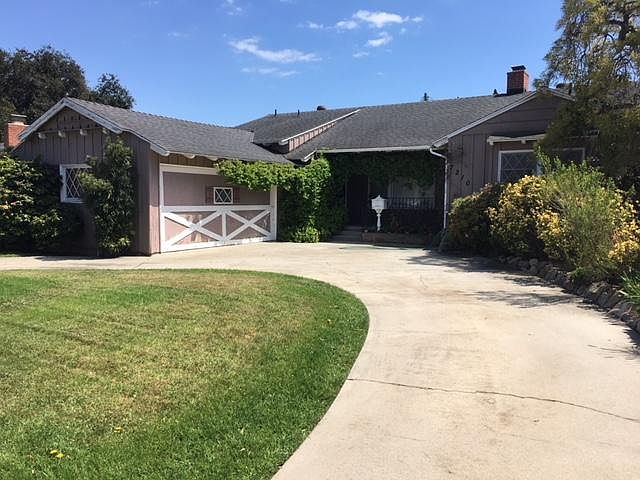 2nd image of 7210 W 78th St