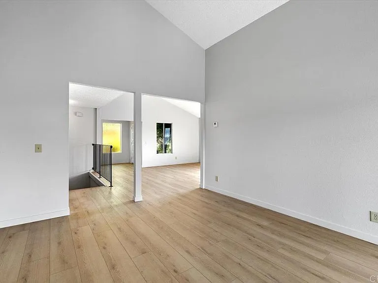 31318 Club Vista Ln — Photo 11