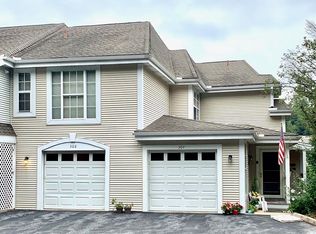 308 Country Place Dr, Lancaster, PA 17601