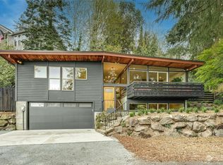 15426 Maplewild Ave SW, Seattle, WA 98166