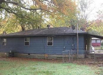 2nd image of 26 Winchester Dr