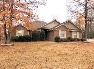 802 S 14th St, Lavaca, AR 72941