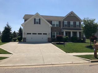105 Tecumseh Ct, Pickerington, OH 43147