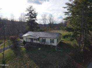 3849 Nealy Rdg, Clinchco, VA 24226