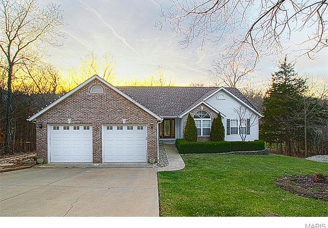 1st image of 9647 Moonshine Dr