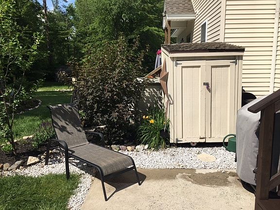 Side Patio with Garden Shed