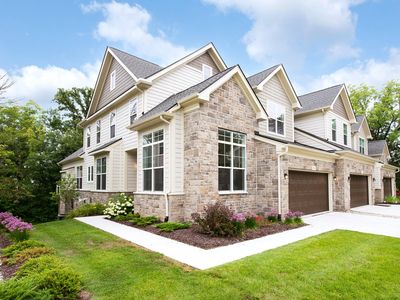 3310 Sunton Rd, Ann Arbor, MI, 48105