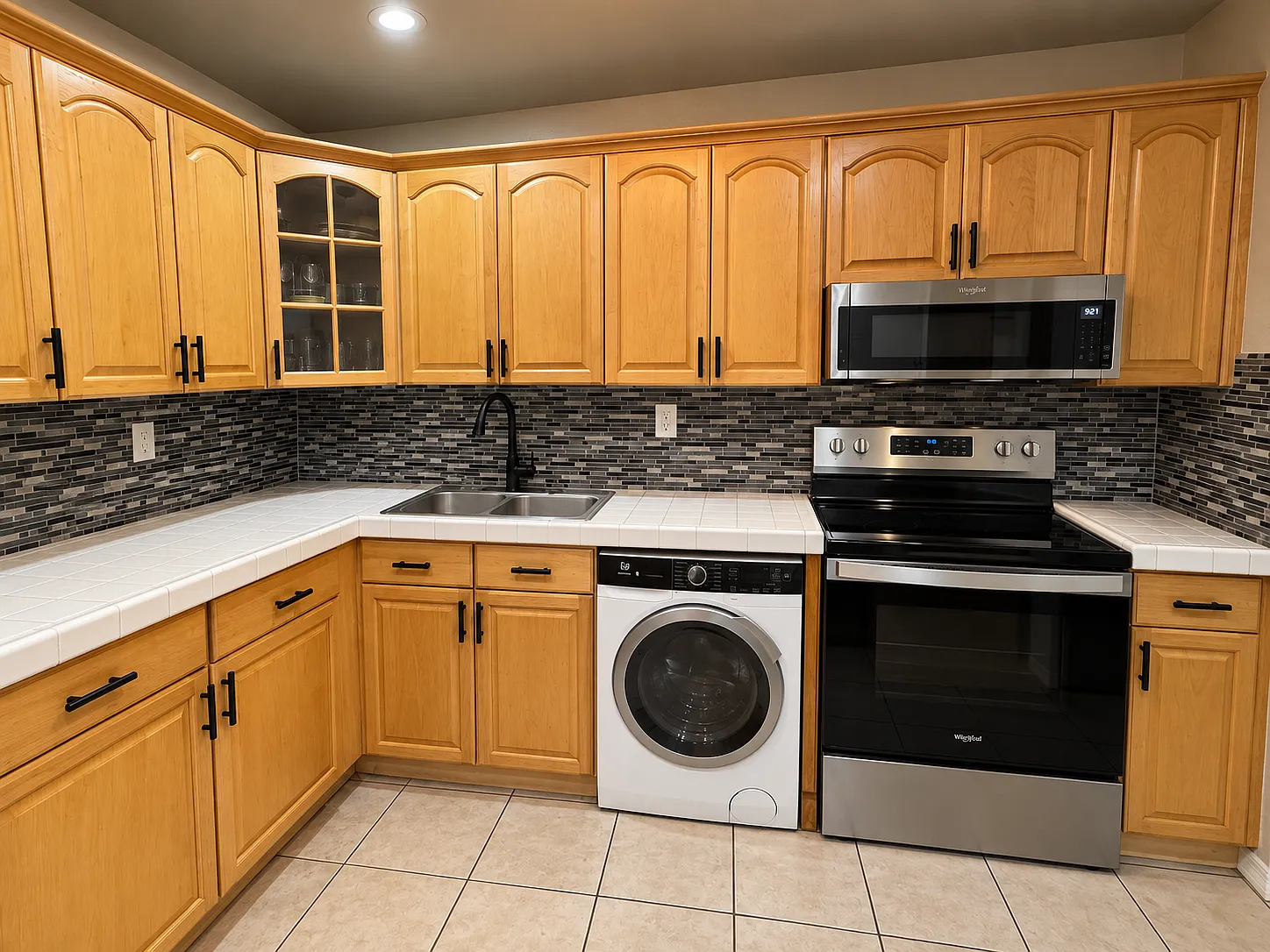 2 bed, 1030 sqft, $2,250 — Photo 2