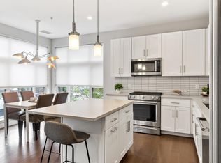 197 Union Square, Somerville, MA 02143