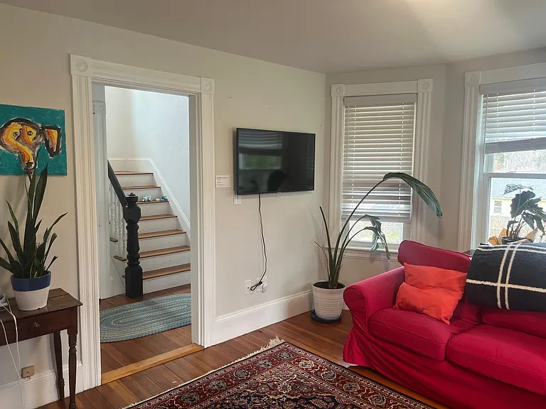 Living room (furniture for illustration purpose)