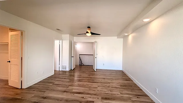 2142 E Turney Ave #10 — Photo 16