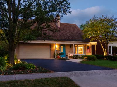 111 S Linden Ave, Elmhurst, IL, 60126