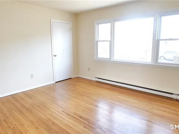 37 Ferris Ave #16, Norwalk, CT 06854