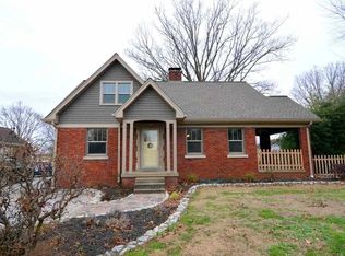 3724 Oak Hill Rd, Evansville, IN 47711