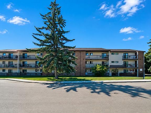 2nd image of UNIT 310-215 Tait PLACE