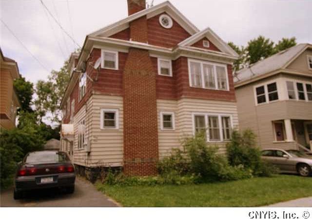1st image of 332 Bruce St