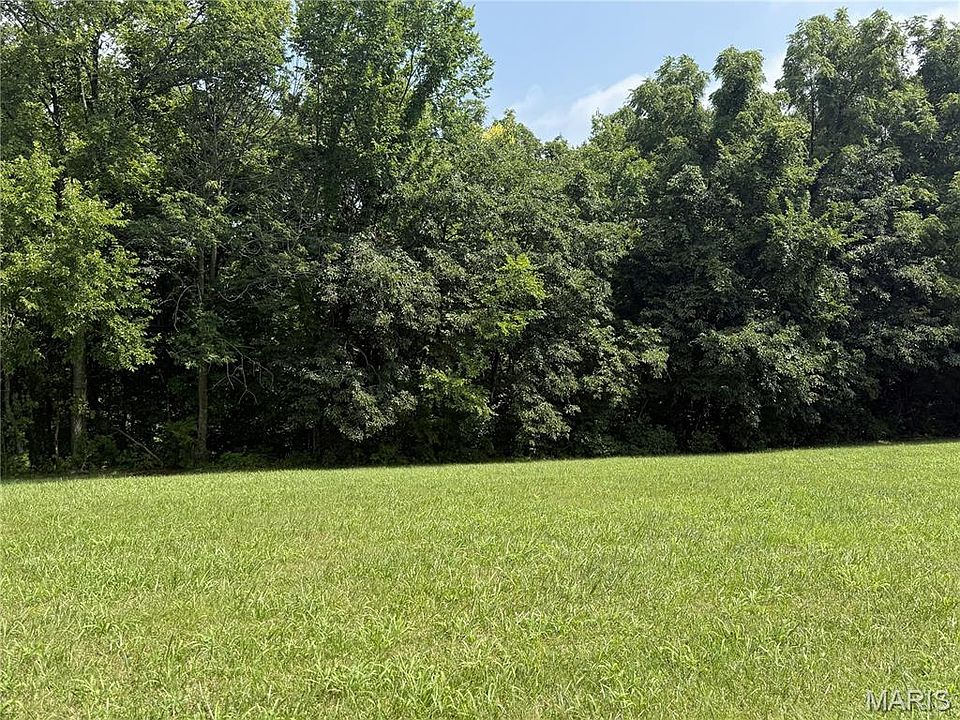 1st image of 119 Coyote Crest Ln