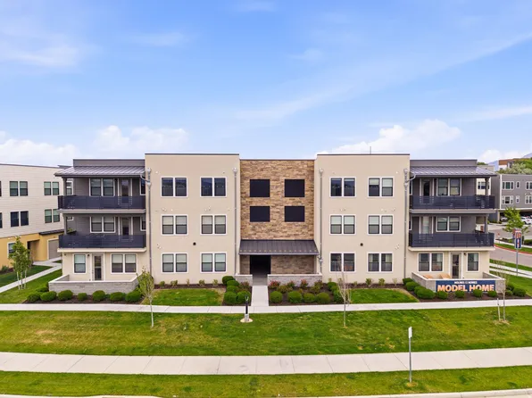 8392 Sky Mirror Ln Unit 202, Midvale, UT 84047