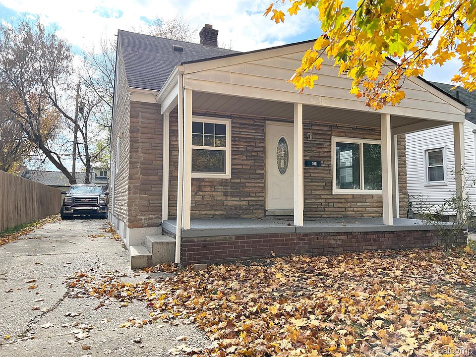 1st image of 2071 McLain Ave