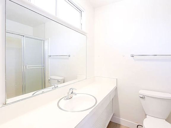 4th image of 12958 Valleyheart Dr #3