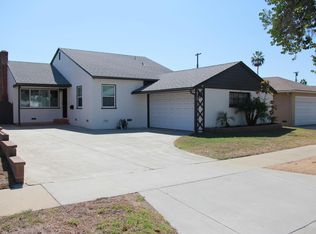 2220 W 115th St, Hawthorne, CA 90250