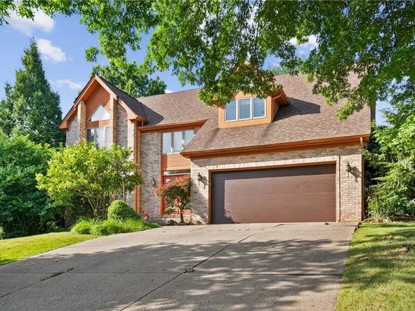 336 Cobblestone Cir, Mc Kees Rocks, PA 15136