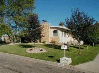 2020 Ida Mae Ct, Minot, ND 58703