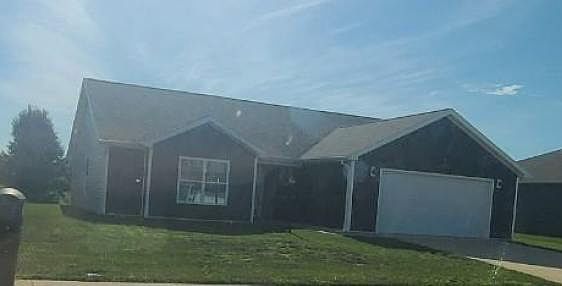 1st image of 324 Wabash Cir