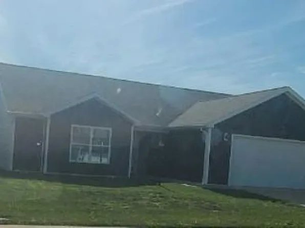 324 Wabash Cir, Chandler, IN 47610