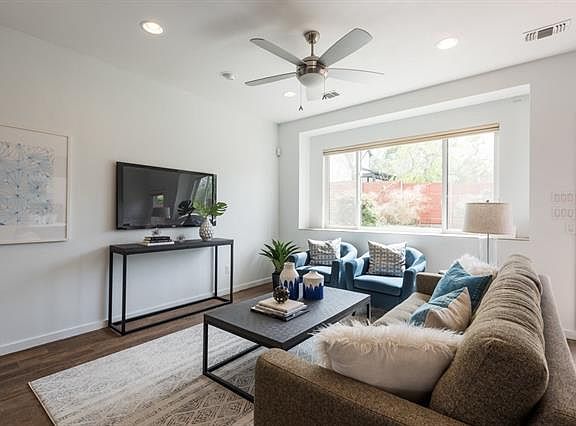 4th image of 3505 Villa Ct Unit 13