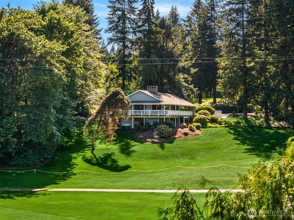 11186 Blue Pond Place NE, Bainbridge Island, WA 98110
