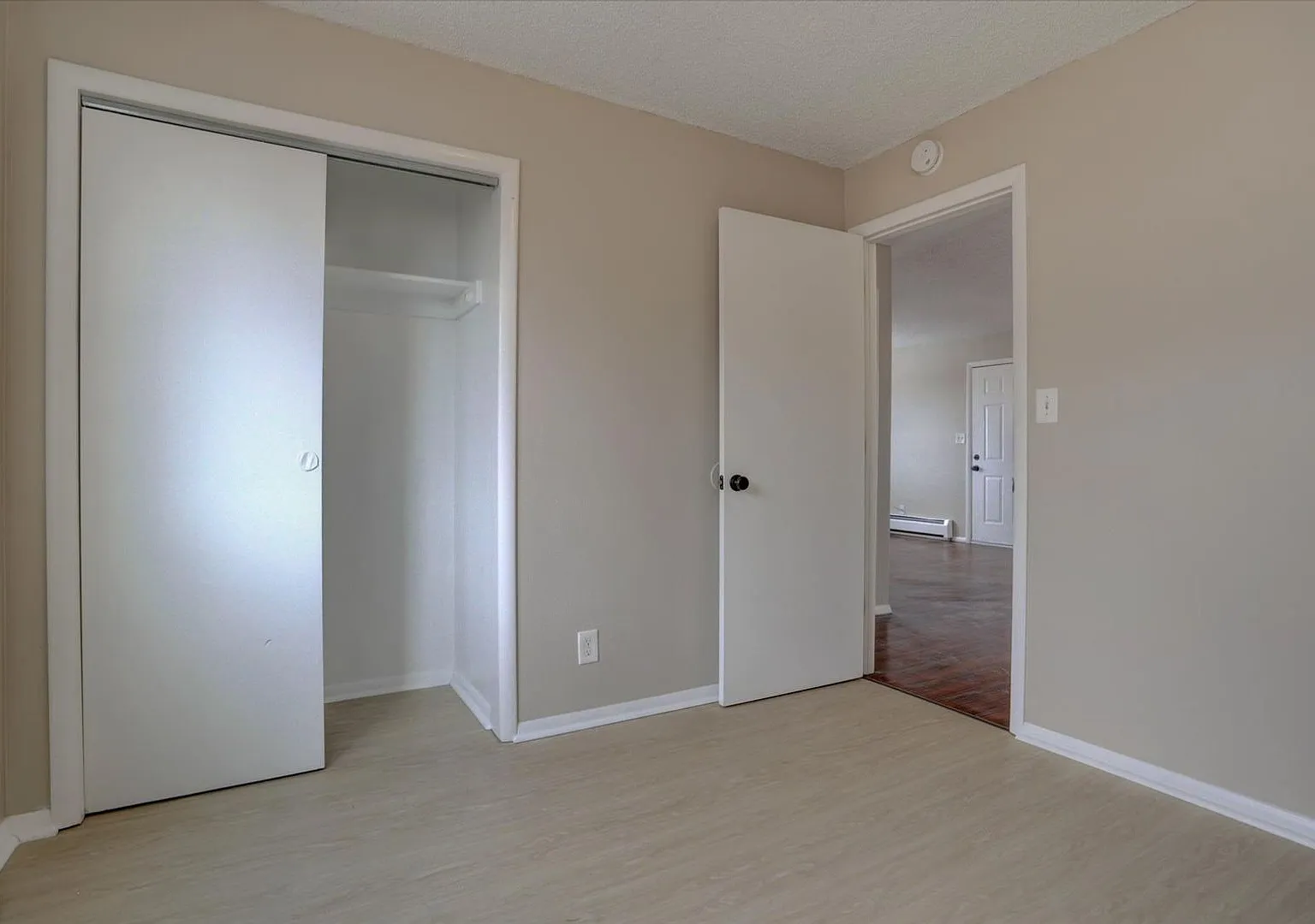 4500 W Bingham Pl — Photo 2