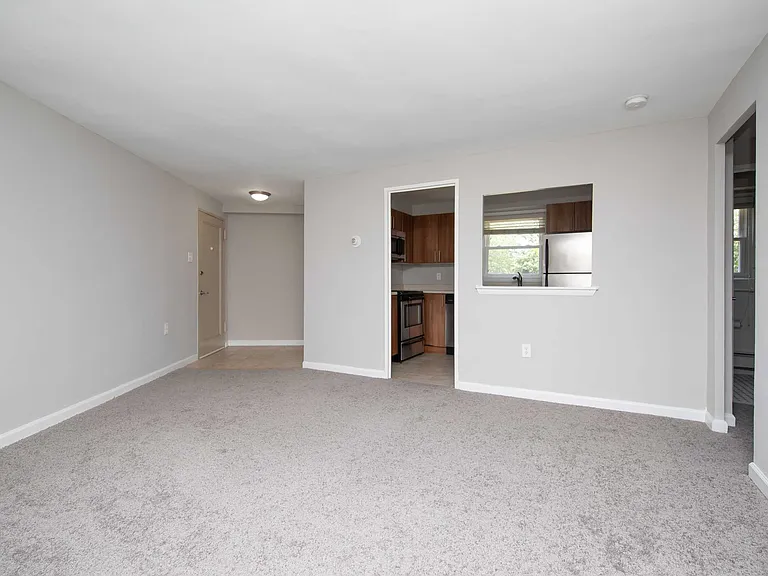 355 North St — Photo 4