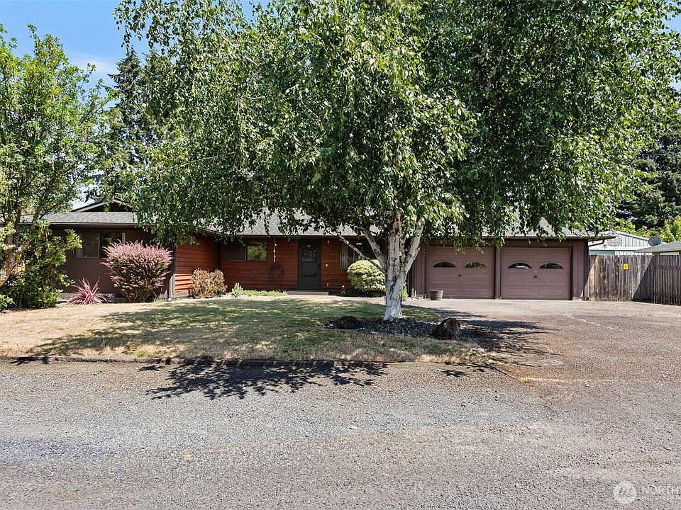 1st image of 1306 Greenwood Lane