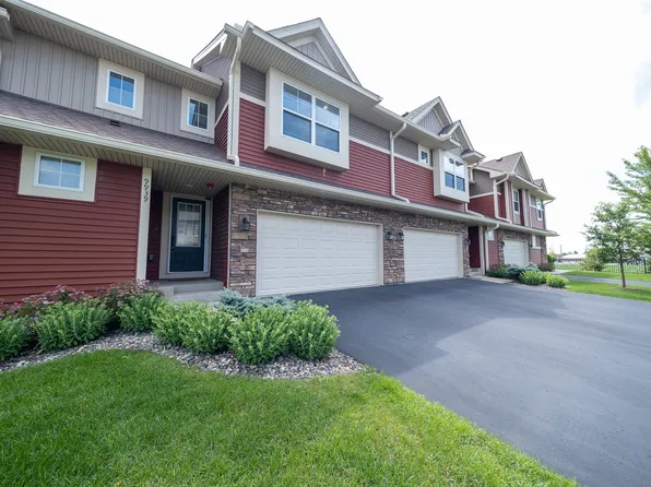 9939 5th Street Ln N, Lake Elmo, MN 55042