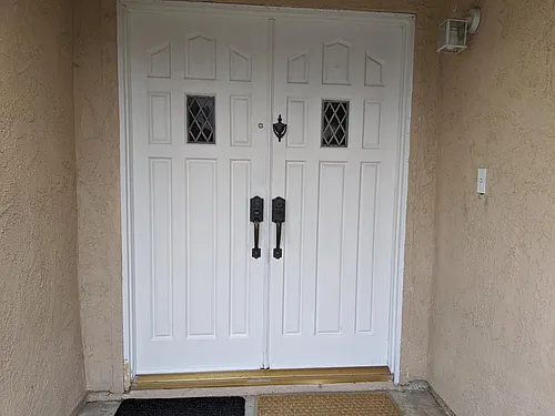219 Toronto Ave #1 Photo 1