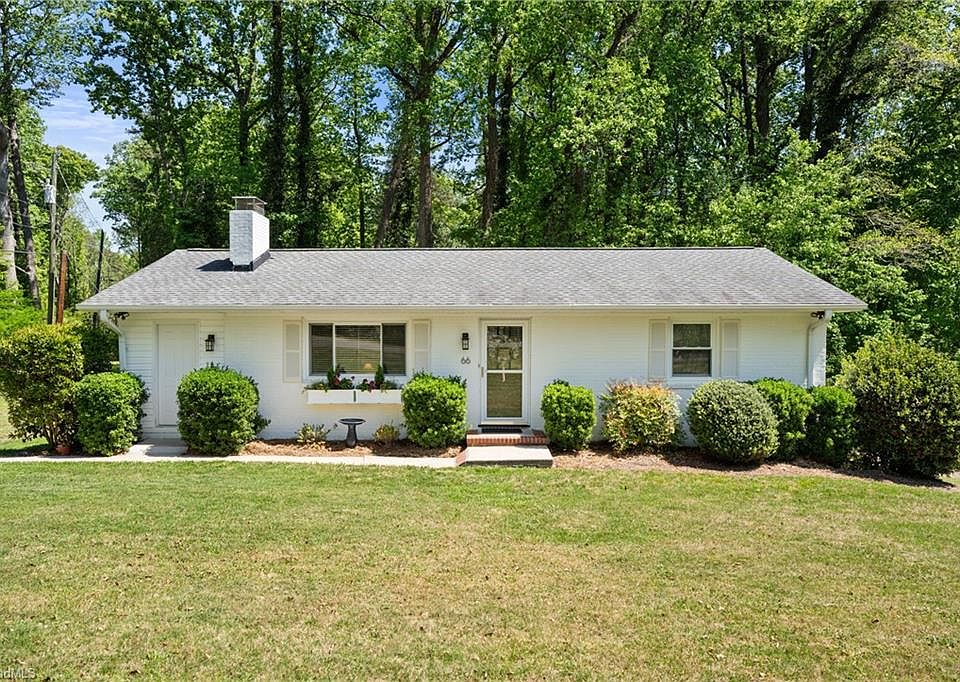 1st image of 66 Robinhood Cir