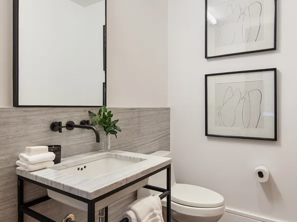 36 Bleecker Street image 16 of 19