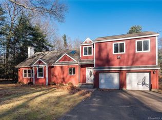 214 Arch Rd, Avon, CT 06001