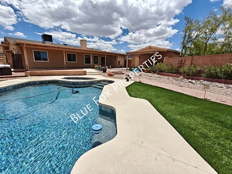 5440 W Placita De La Promesa — Photo 37
