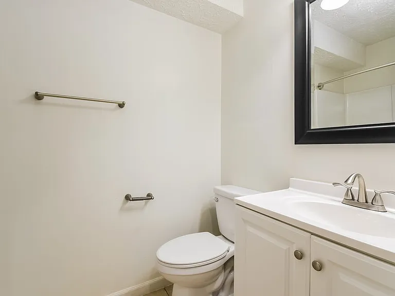 4805 Shallow Farm Dr — Photo 16