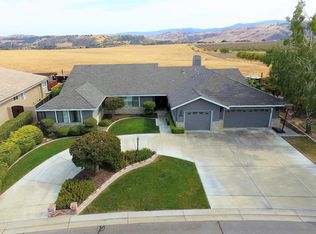 1320 Sonnys Way, Hollister, CA