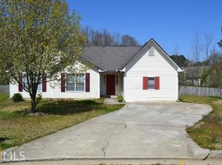 5832 Green Meadow Way, Rex, GA 30273