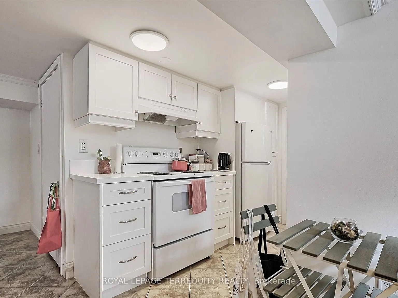 1 bed, $1,600 — Photo 4