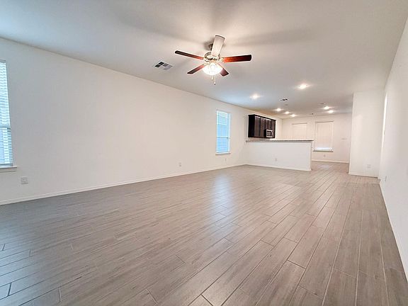 4th image of 19623 Cat Spruce Ct
